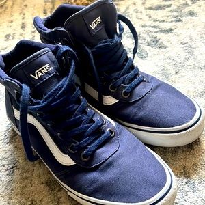 Vans Women Blue high top size 6.5